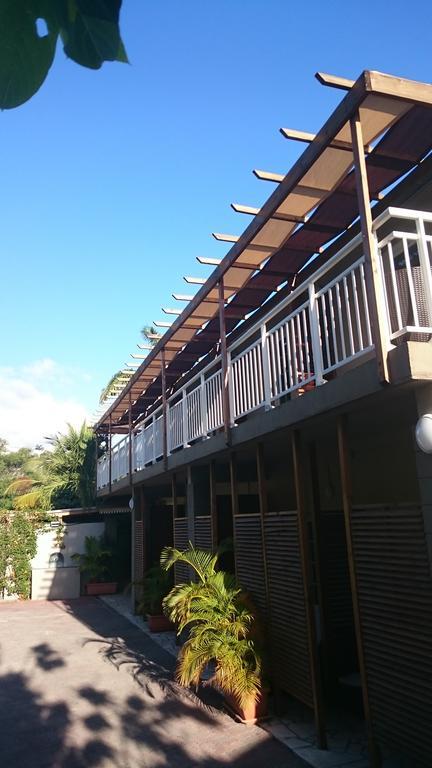 Hotel Ylang Ylang แซ็งต์-จีลส์-เลส์-แบ็งส์ ภายนอก รูปภาพ