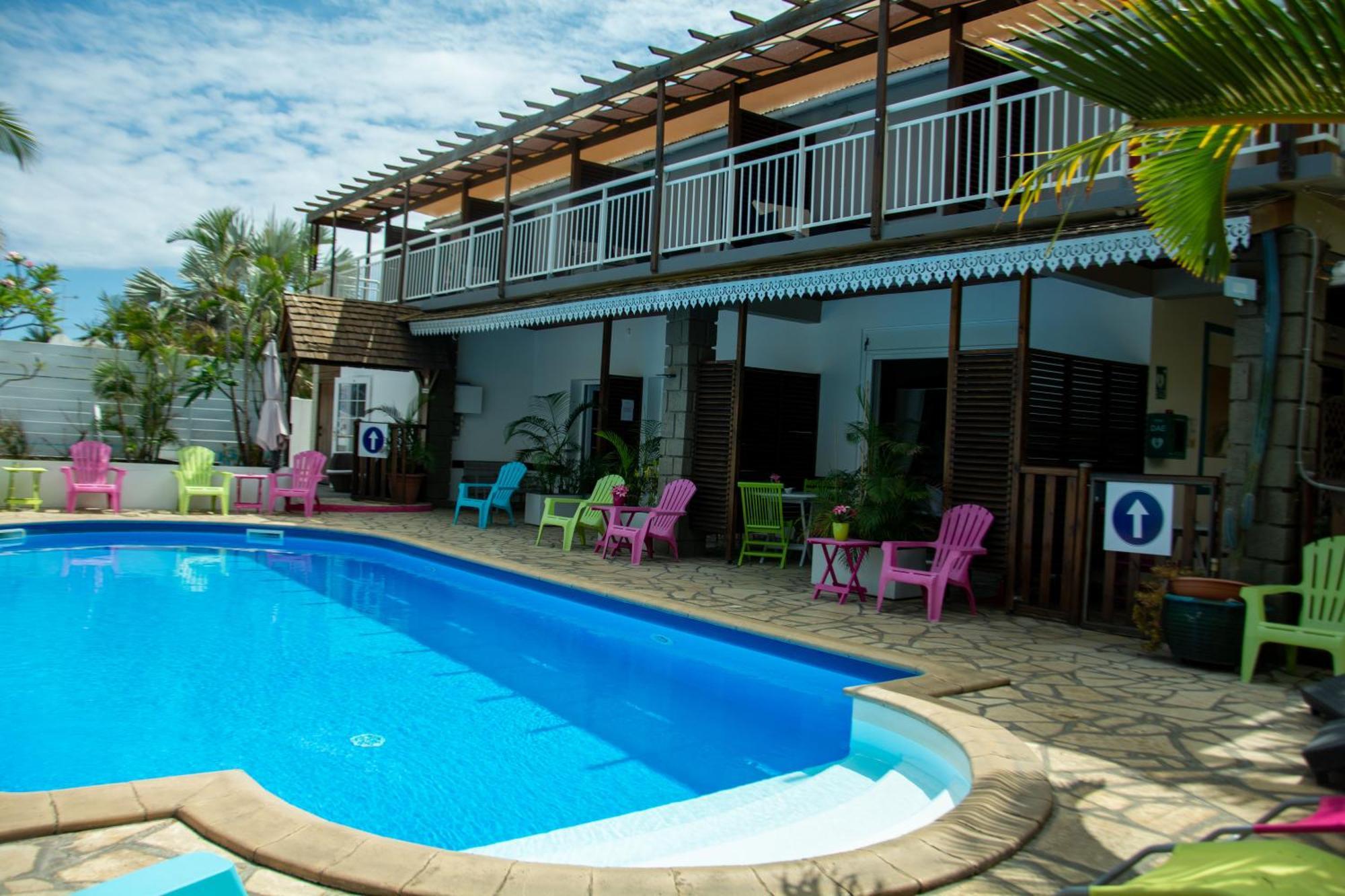 Hotel Ylang Ylang แซ็งต์-จีลส์-เลส์-แบ็งส์ ภายนอก รูปภาพ
